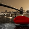 Fototapeta w aranżacji salonu nocny Brooklyn Bridge w sepii