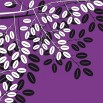 Białe listki na fioletowym tle | Fototapeta na ścianę