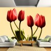 Aranżacja fototapety czerwone tulipany
